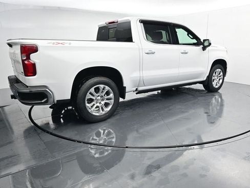 Used 2024 Chevrolet Silverado 1500 LTZ w/ LTZ Convenience Package II AWD/4WD image 10