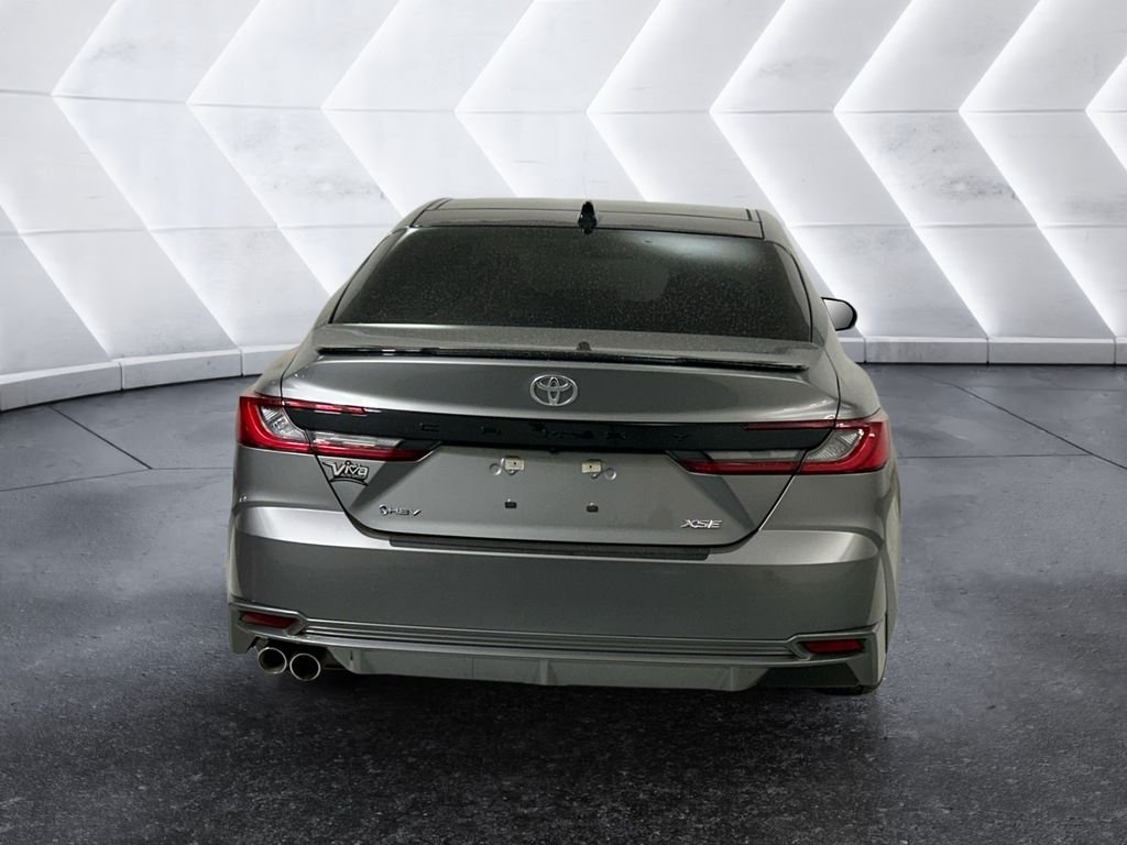 Used 2025 Toyota Camry XSE FWD image 5