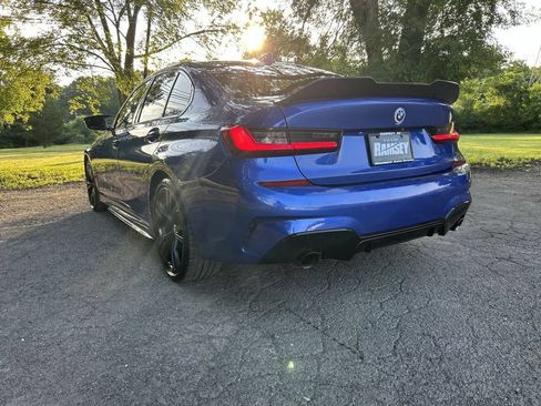 Used 2022 BMW 330i xDrive Sedan w/ M Sport Package AWD/4WD image 6