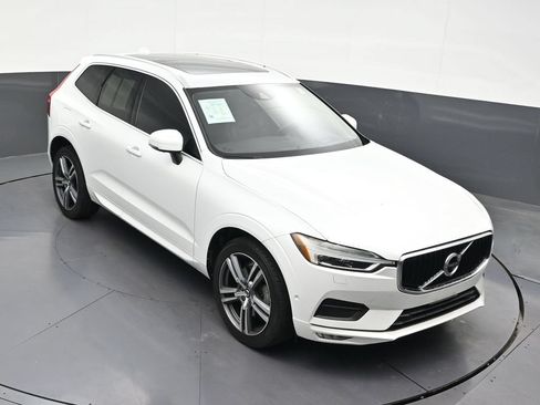 Used 2018 Volvo XC60 T6 Momentum w/ Advanced Package AWD/4WD image 20