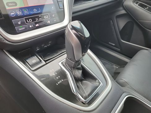 Used 2020 Subaru Outback Limited image 24