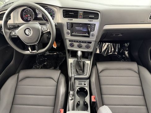 Used 2015 Volkswagen Golf SE w/ Lighting Package image 14