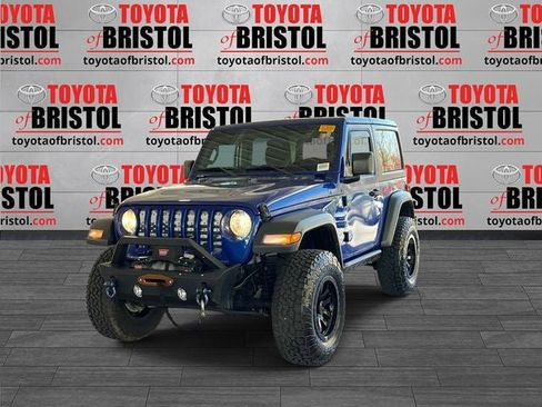 Used 2019 Jeep Wrangler Sport image 8