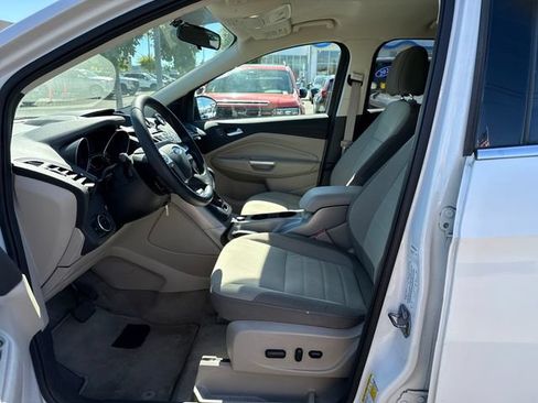 Used 2015 Ford Escape SE AWD/4WD image 14