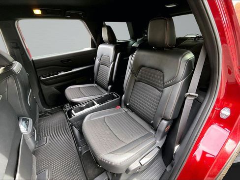 Used 2023 Nissan Pathfinder Rock Creek AWD/4WD image 27