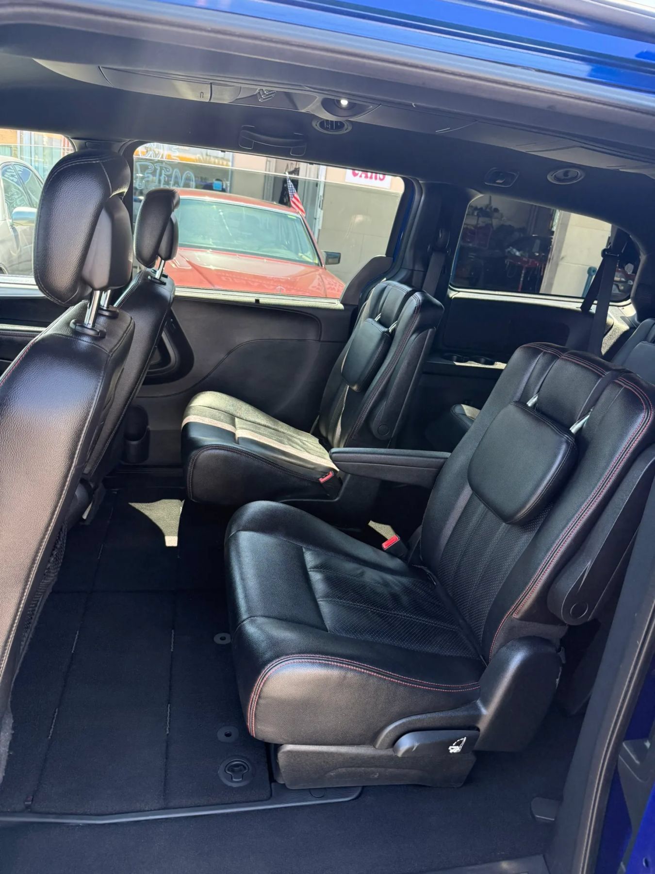 Used 2019 Dodge Grand Caravan GT FWD image 16