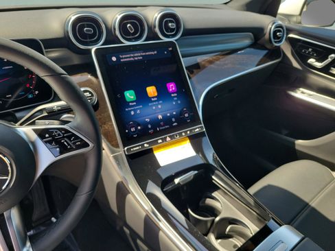 Certified 2026 Mercedes-Benz GLC 300 image 20