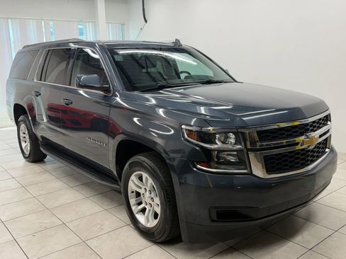 Used 2020 Chevrolet Suburban LT AWD/4WD image 1