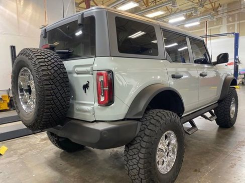 Used 2023 Ford Bronco Wildtrak AWD/4WD image 3