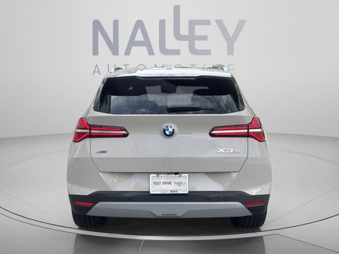 Used 2026 BMW X3 xDrive30 w/ Convenience Package AWD/4WD image 3