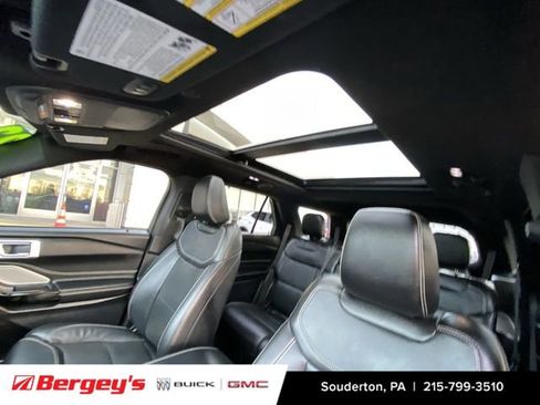 Used 2022 Ford Explorer ST w/ Equipment Group 401A image 21