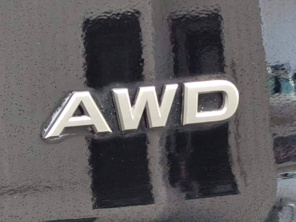 Used 2024 Nissan Rogue S AWD/4WD image 41