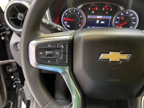 Used 2025 Chevrolet Blazer LT FWD image 32