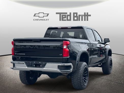 Used 2020 Chevrolet Silverado 1500 LT image 4