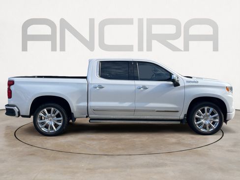 Used 2022 Chevrolet Silverado 1500 High Country AWD/4WD image 11