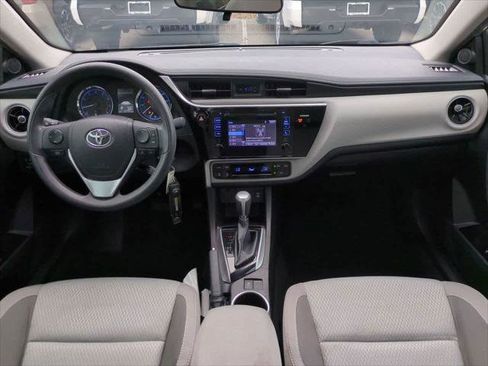 Certified 2017 Toyota Corolla LE image 14