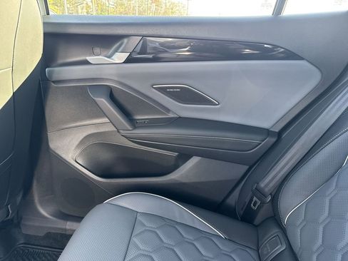 New 2026 Volkswagen Tiguan SEL R-Line AWD/4WD image 27