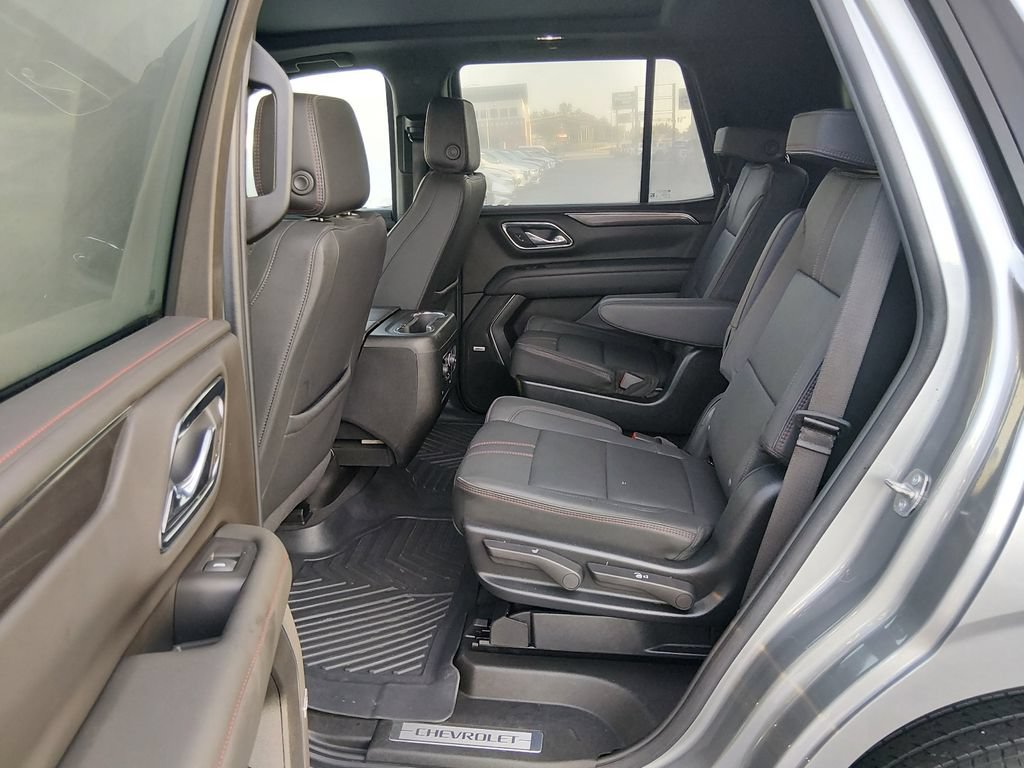 Used 2024 Chevrolet Tahoe RST w/ Luxury Package AWD/4WD image 13