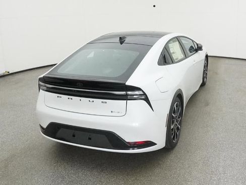 New 2026 Toyota Prius Plug-In Hybrid image 8