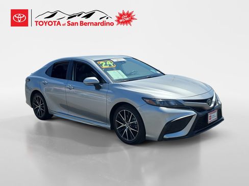 Certified 2024 Toyota Camry SE FWD image 7