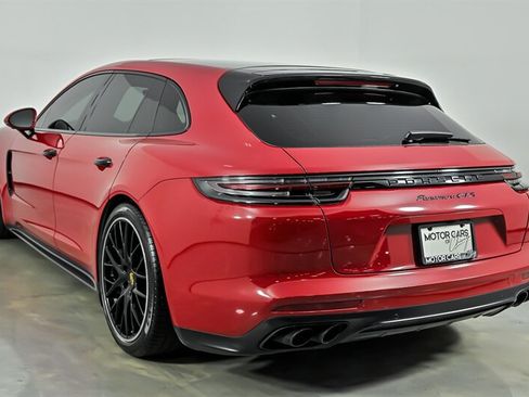 Used 2019 Porsche Panamera GTS AWD/4WD image 8
