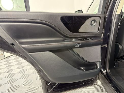 Used 2023 Lincoln Aviator Reserve w/ Equipment Group 201A RWD image 28