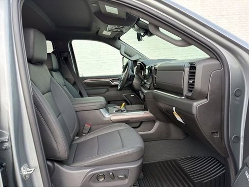 New 2026 Chevrolet Silverado 3500 LTZ w/ LTZ Convenience Package image 14