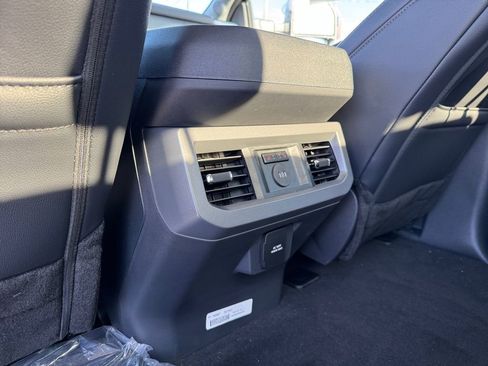 New 2026 Ford F350 Lariat image 22