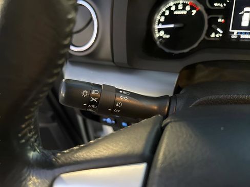 Used 2020 Toyota Tundra Platinum image 29