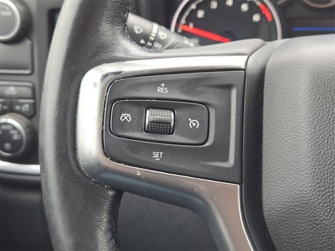 Used 2022 Chevrolet Silverado 1500 LT w/ Bed Protection Package image 23