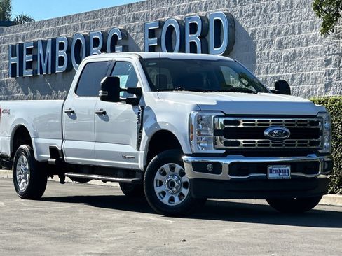 Used 2024 Ford F250 XLT image 2
