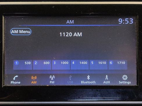 Used 2025 Nissan Versa SV FWD image 25