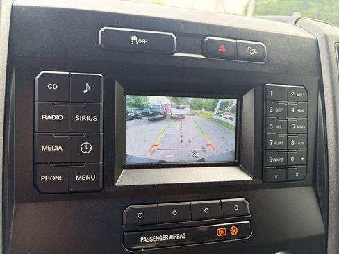 Used 2018 Ford F250 XL w/ Power Equipment Group AWD/4WD image 36