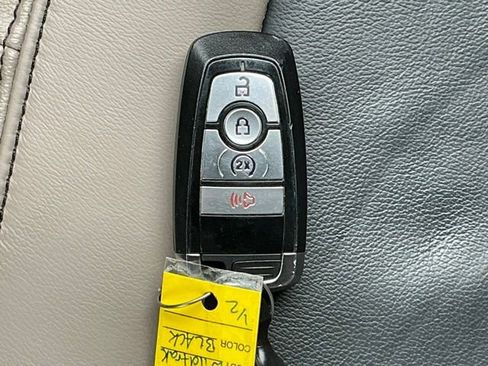 Used 2022 Ford Bronco Wildtrak AWD/4WD image 37
