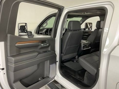 Used 2024 GMC Sierra 1500 Denali w/ Denali Reserve Package image 39