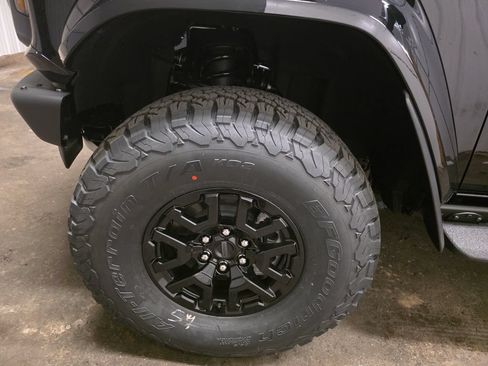New 2026 Ford Bronco Raptor AWD/4WD image 9