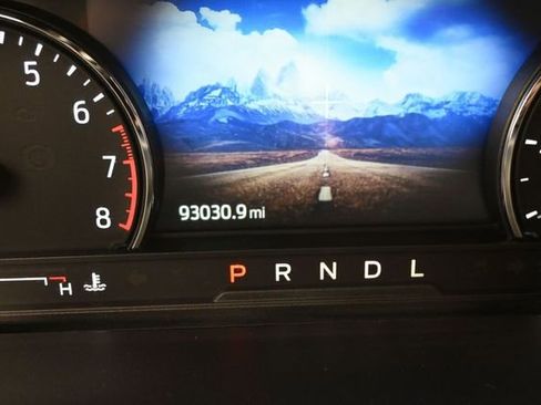 Certified 2023 Ford Explorer XLT AWD/4WD image 18