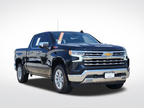 Used 2024 Chevrolet Silverado 1500 LTZ w/ Technology Package AWD/4WD image 3