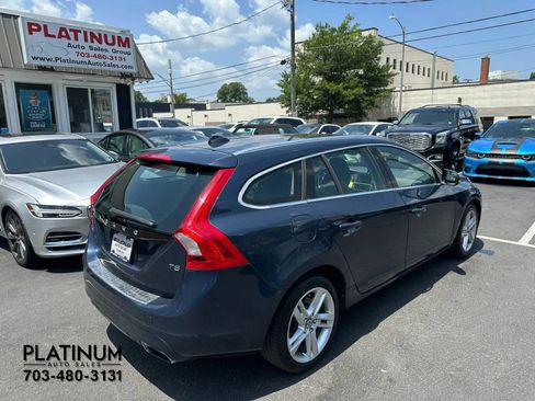 Used 2015 Volvo V60 T5 Premier FWD image 5