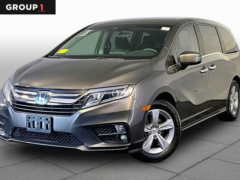 Used 2018 Honda Odyssey EX image 1