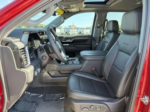 Used 2024 GMC Sierra 1500 Denali w/ Denali Reserve Package AWD/4WD image 11