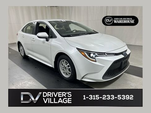 Used 2022 Toyota Corolla LE FWD image 1