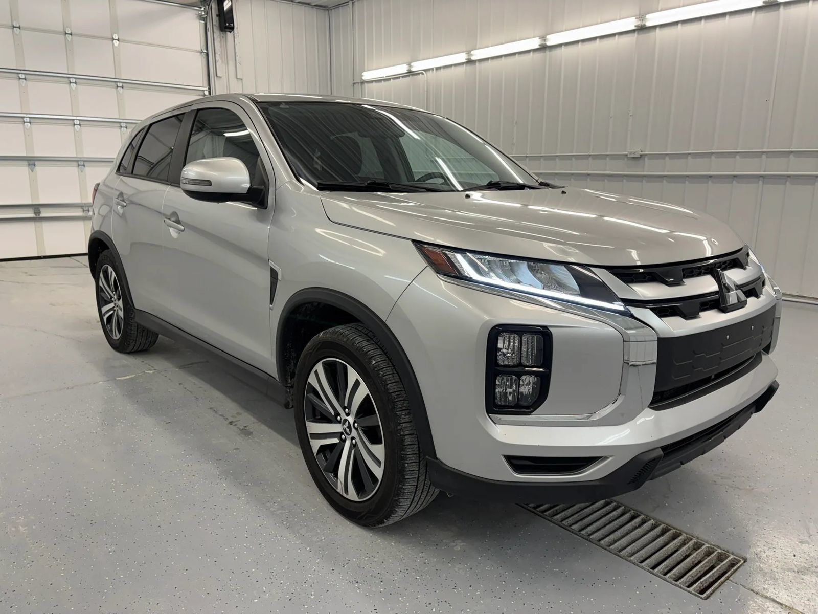 Used 2021 Mitsubishi Outlander Sport SE AWD/4WD image 13
