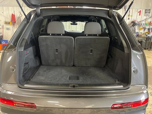 Used 2023 Audi Q7 3.0T Premium Plus w/ Premium Plus Package AWD/4WD image 23