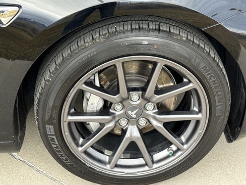 Used 2018 Tesla Model 3 Long Range image 12