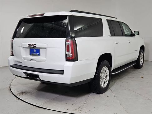Used 2017 GMC Yukon XL SLE w/ HD Trailering Package image 6