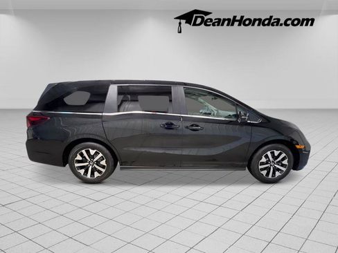 New 2026 Honda Odyssey EX-L image 7