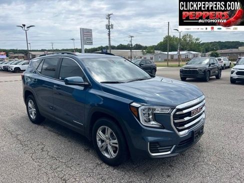 Used 2024 GMC Terrain SLE w/ Driver Convenience Package FWD image 8