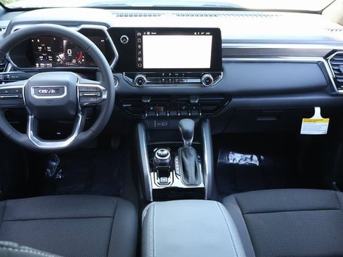 New 2026 GMC Canyon Elevation image 13