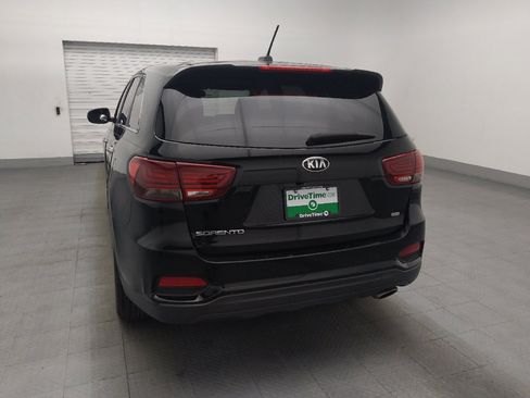 Used 2019 Kia Sorento L FWD image 6